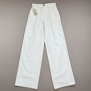 NWT Dockers High Wide Pleated Trouser SIZE 25 x 31 Women's Pants Cream White